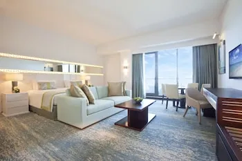 JA Ocean View Hotel, Jumeirah Beach Dubai