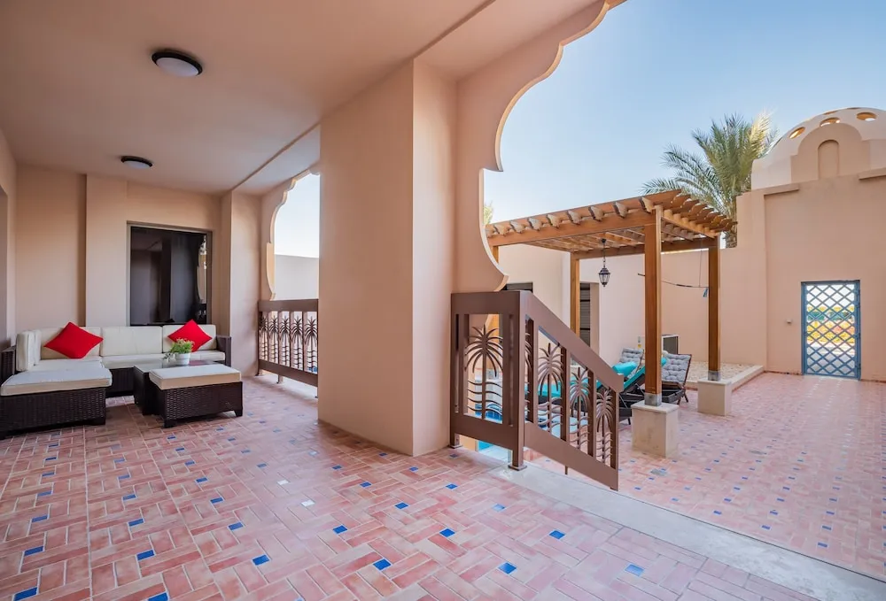 Executive Villa