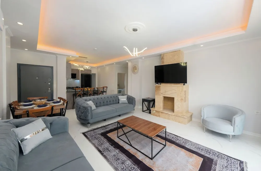 Deluxe Villa, Havuz Manzaralı