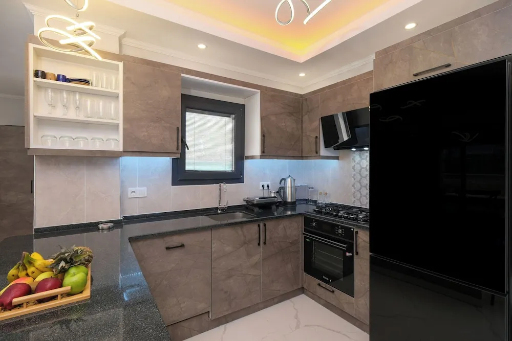 Deluxe Villa, Havuz Manzaralı