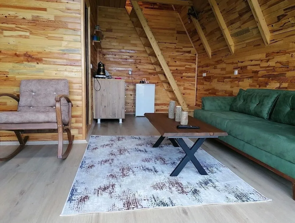 Basic Bungalov, Deniz Manzaralı