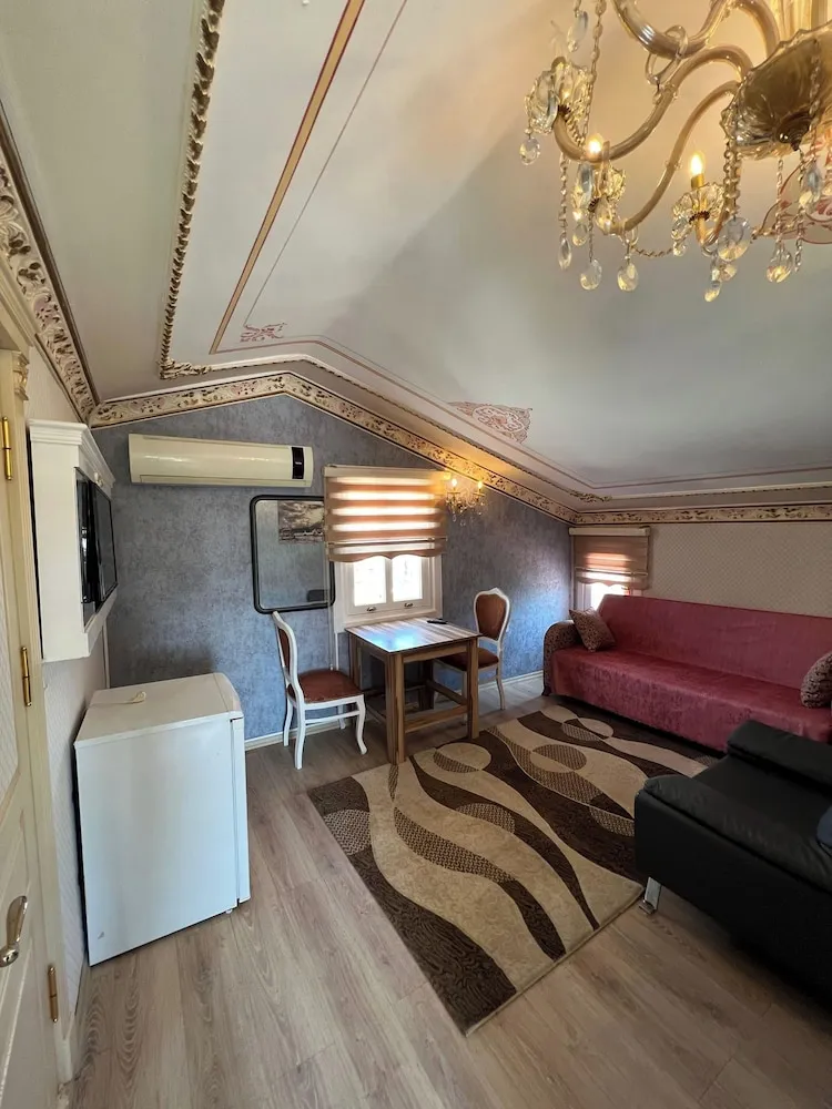 Comfort Apart Daire, Avlu Manzaralı