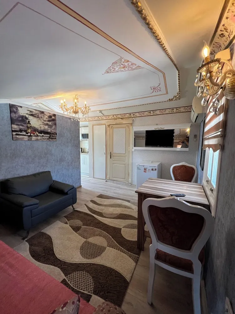 Comfort Apart Daire, Avlu Manzaralı