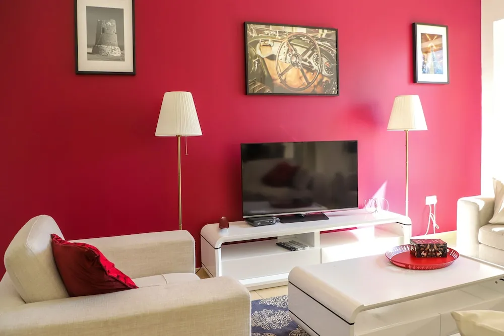 Apart Daire, 2 Yatak Odası, Marina Manzaralı