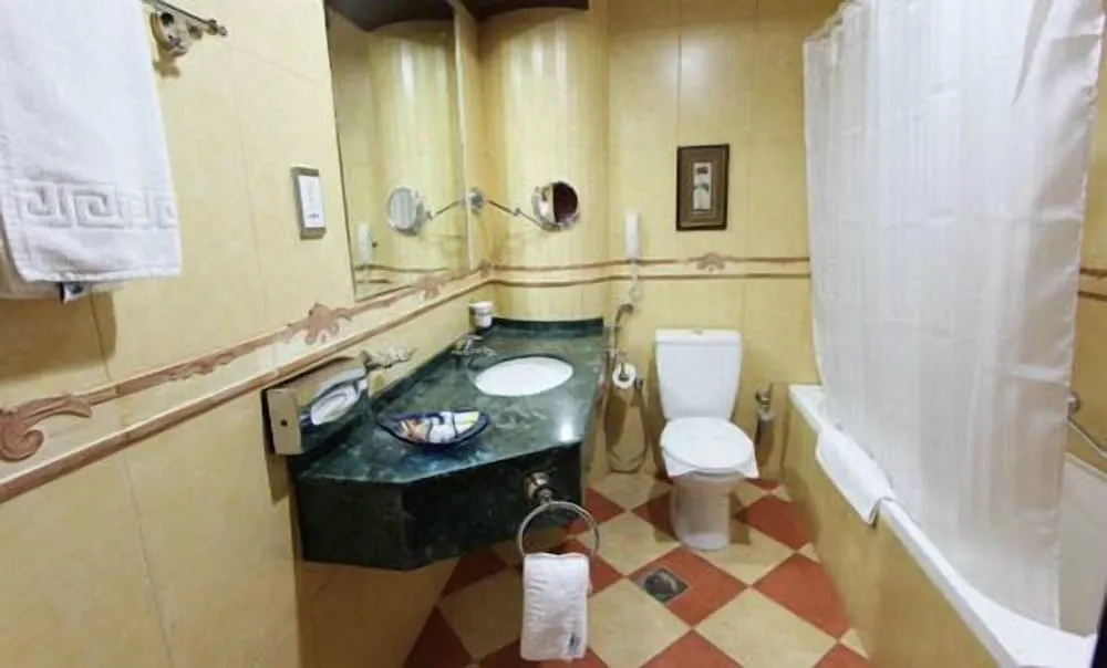 Standard Üç Kişilik Oda