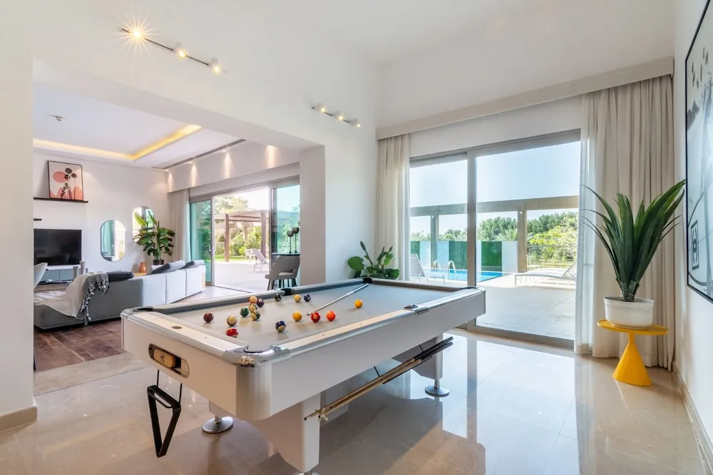 Luxury Çatı Katı Süiti (Penthouse), 4 Yatak Odası, Sigara İçilmez, Kişiye Özel Havuzlu