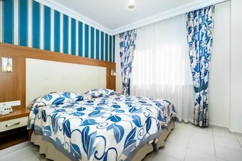 Villa Sunflower Hotel