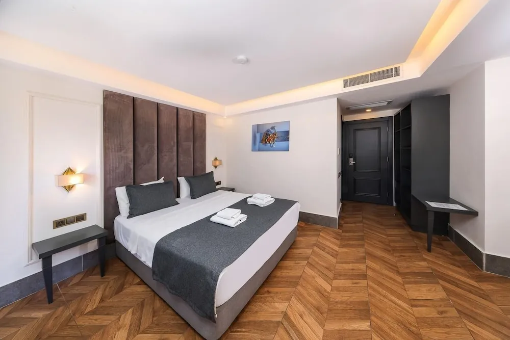 401 Deniz manzarali Standart oda