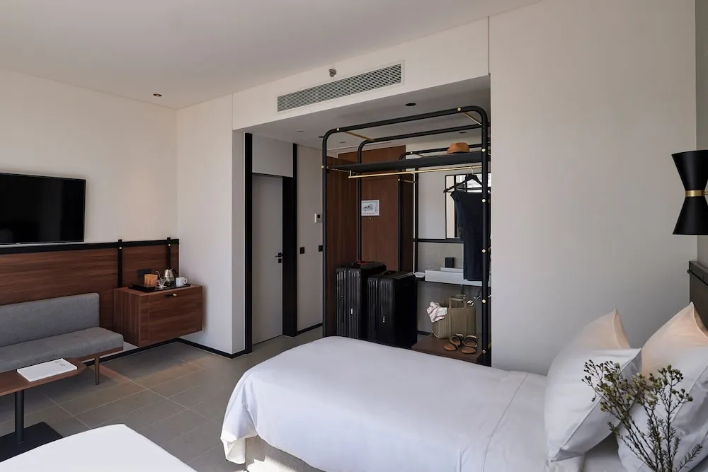 Oda, 2 Tek Kişilik Yatak, Sigara İçilmez, Şehir Manzaralı