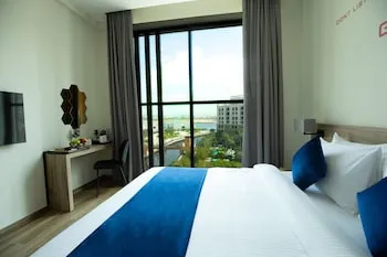 Grand Kingsgate Waterfront By Millennium Hotels