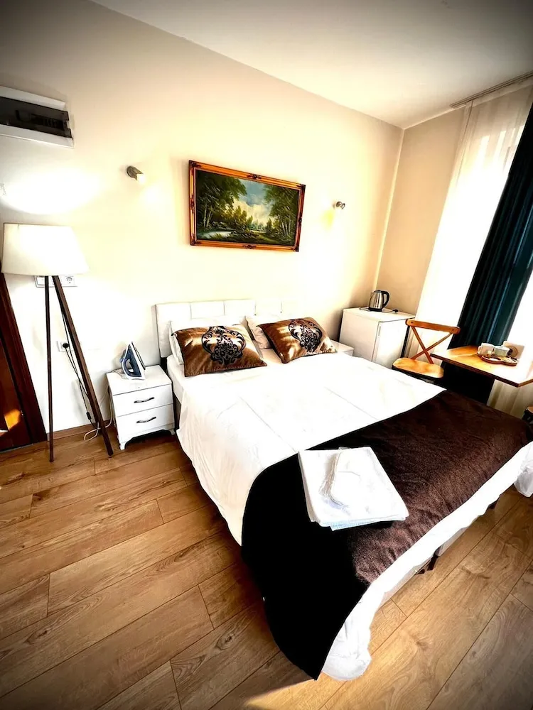 Comfort Tek Büyük Yataklı Oda, Şehir Manzaralı