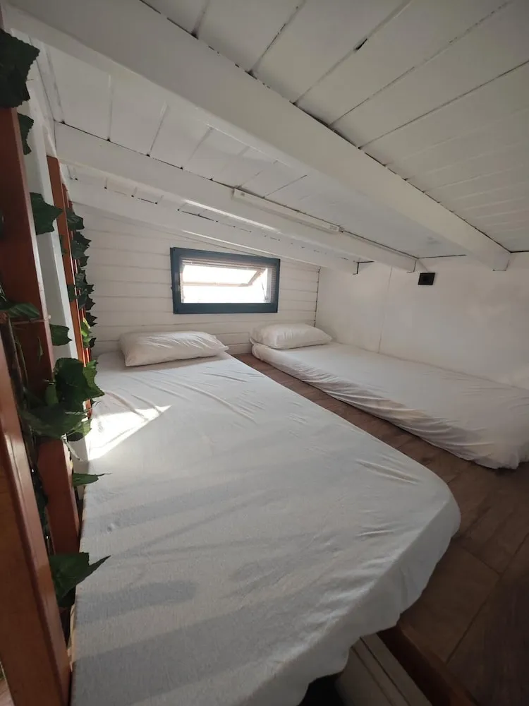 Bungalov, Şehir Manzaralı