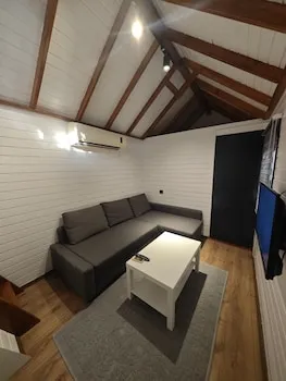 TİNY MİNİ HOUSE