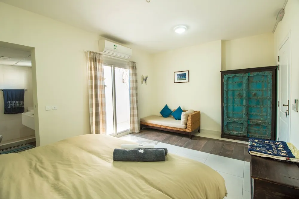 Premium Tek Büyük Yataklı Oda, Avlu