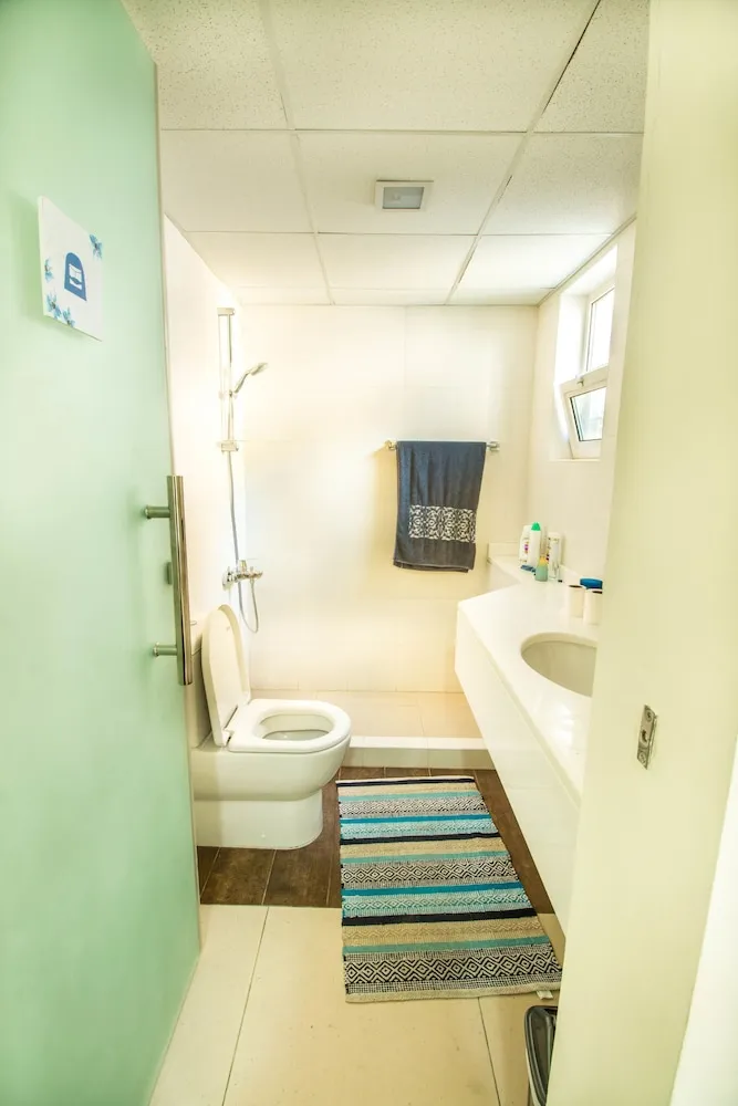 Premium Tek Büyük Yataklı Oda, Avlu