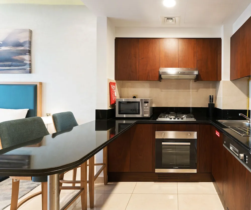 Premier Stüdyo, 1 En Büyük (King) Boy Yatak, Balkon, Kanal Manzaralı