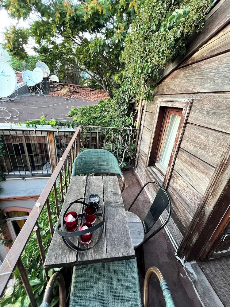 Panoramic Apart Daire, Balkon