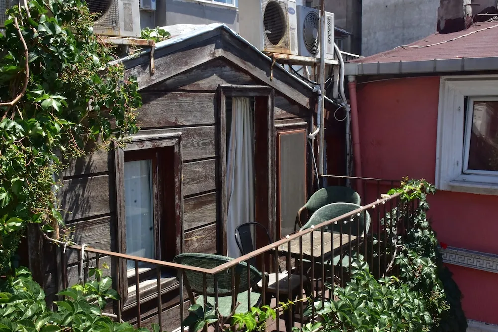 Panoramic Apart Daire, Balkon