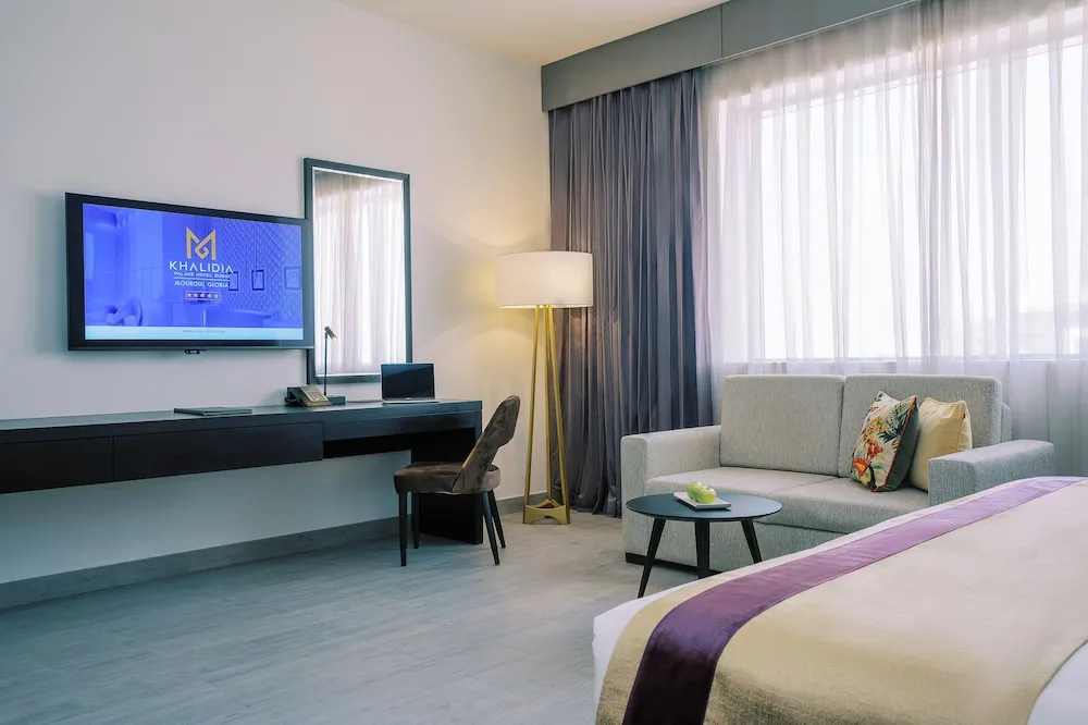 Premium Oda, 1 En Büyük (King) Boy Yatak, Küçük Mutfak