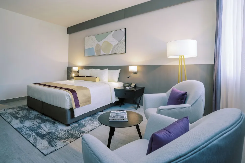 Deluxe Oda, 1 En Büyük (King) Boy Yatak, Balkon