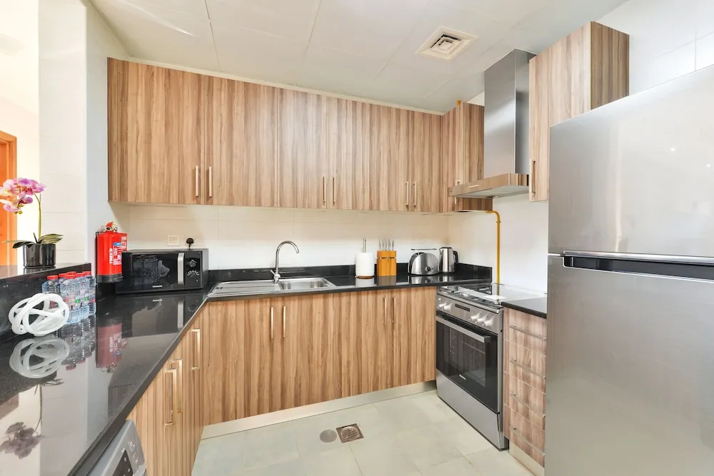 Deluxe 1BR Apartment