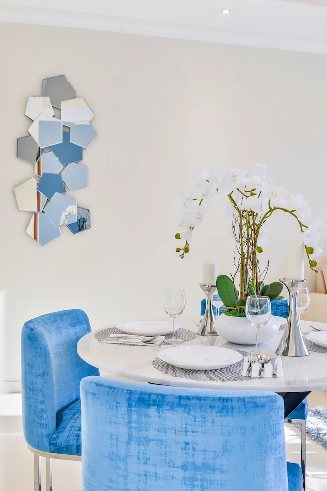 Deluxe 1BR Apartment