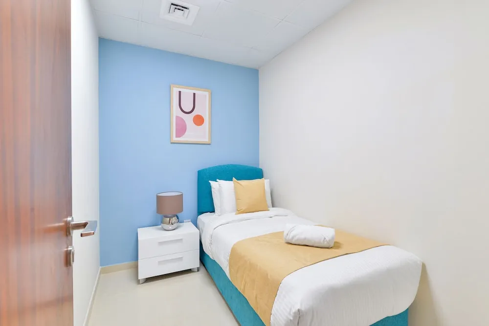 Deluxe 2BR Apartment plus maids room