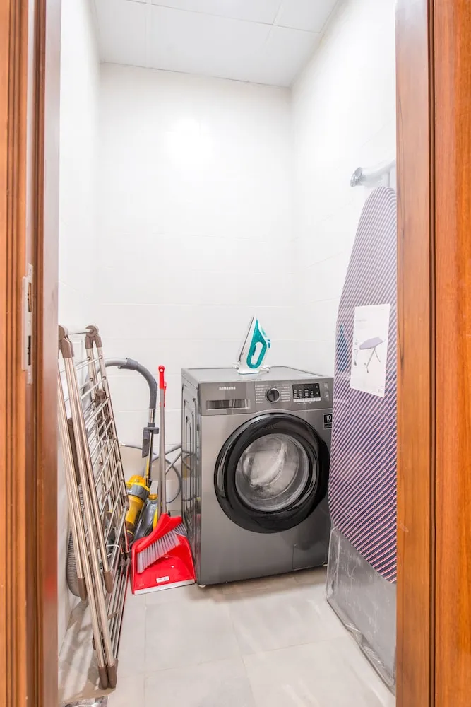 Deluxe 2BR Apartment plus maids room