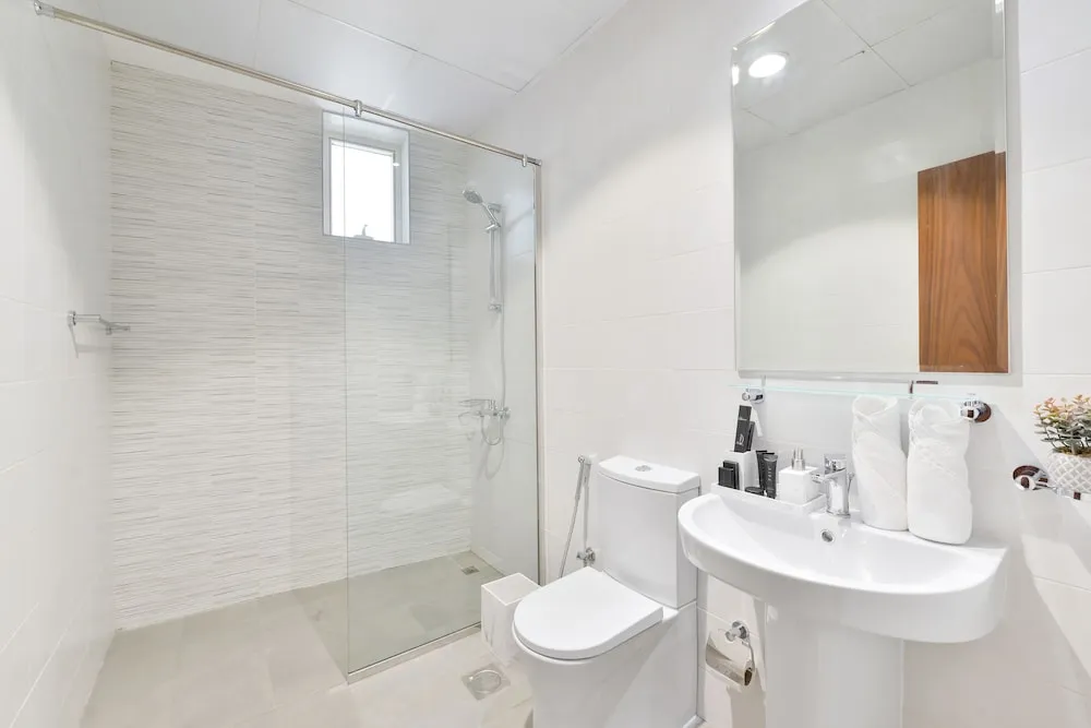 Deluxe 2BR Apartment plus maids room