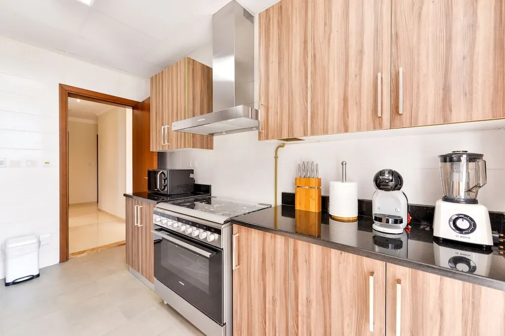 Deluxe 3BR Apartment