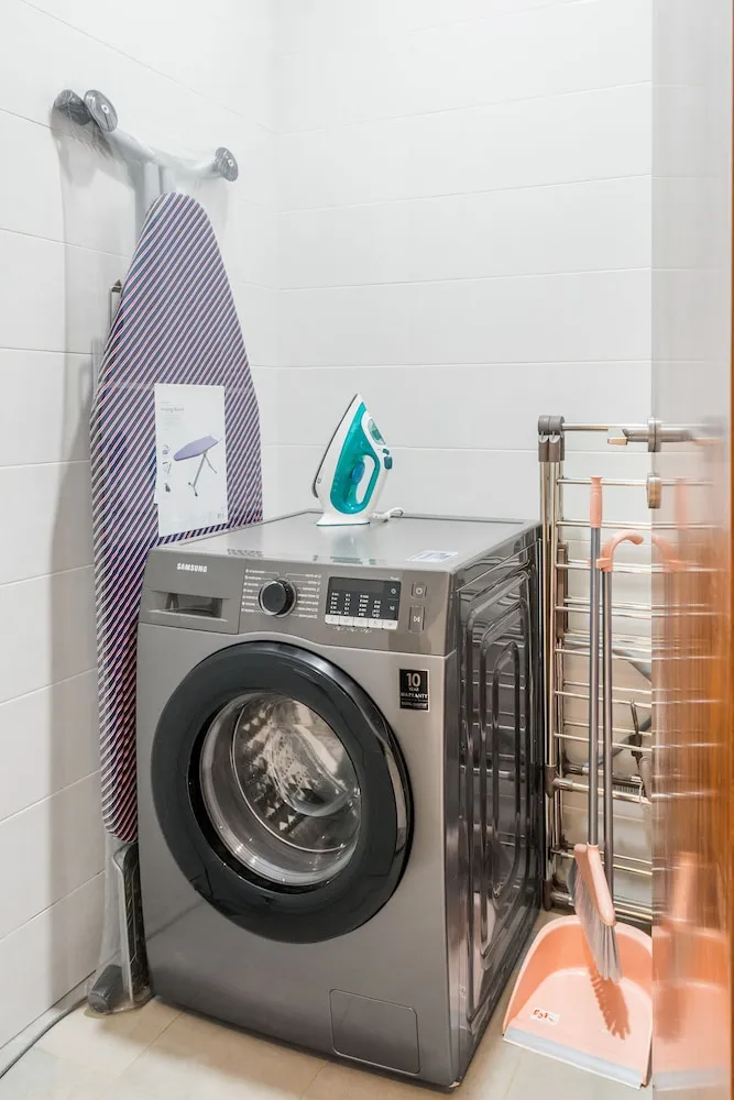 Deluxe 3BR Apartment