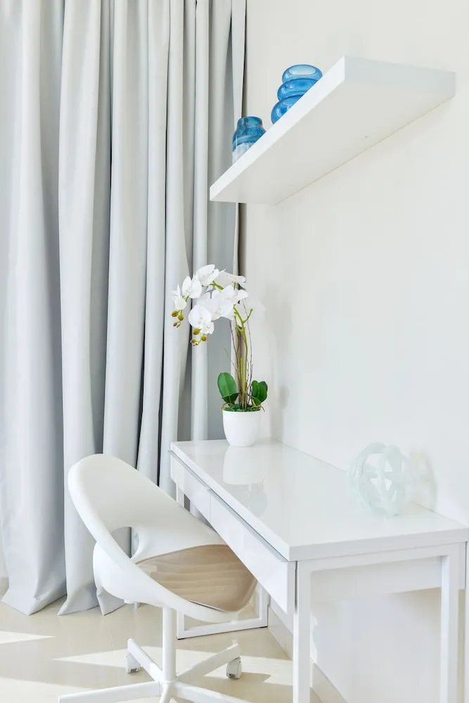 Deluxe 3BR Apartment