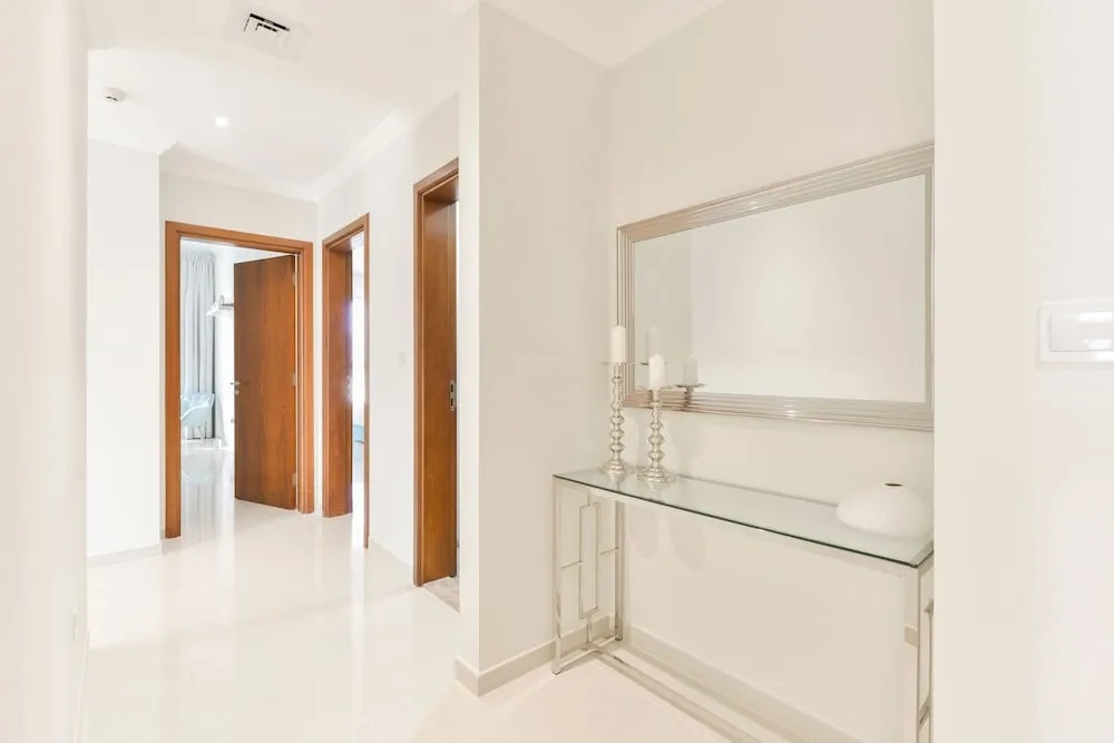 Deluxe 3BR Apartment