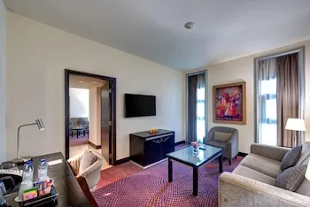 Mercure Gold Hotel Jumeirah Dubai by Accor