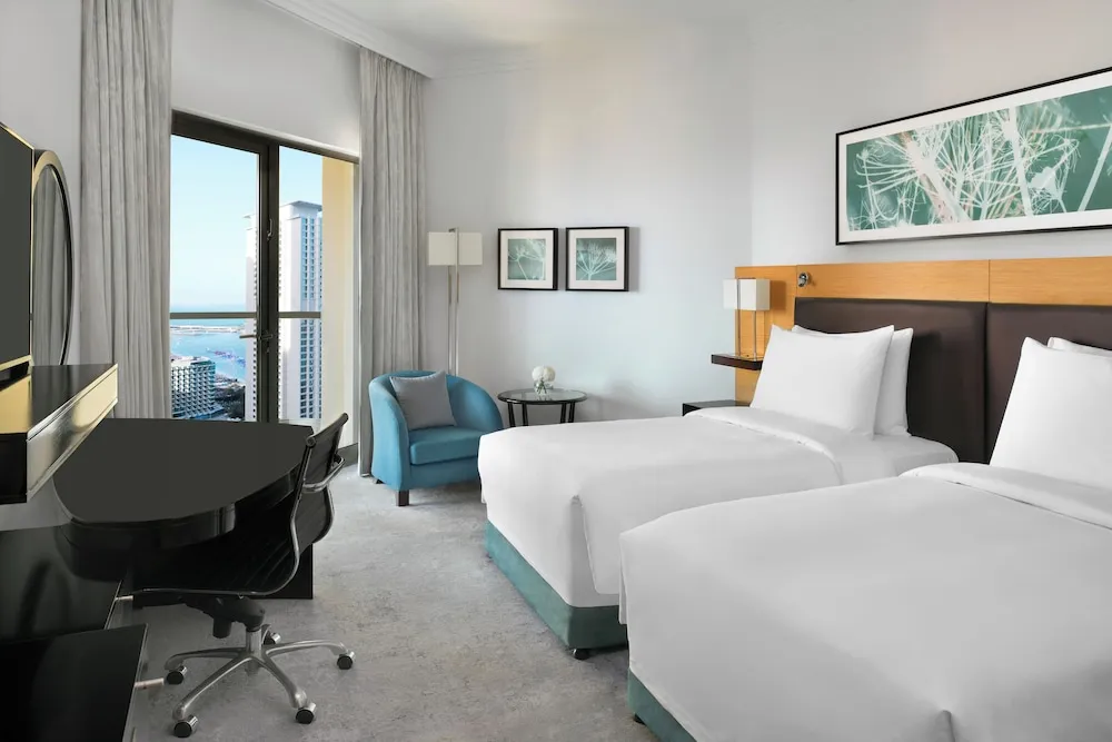 Deluxe İki Ayrı Yataklı Oda, Balkon, Kısmi Deniz Manzaralı