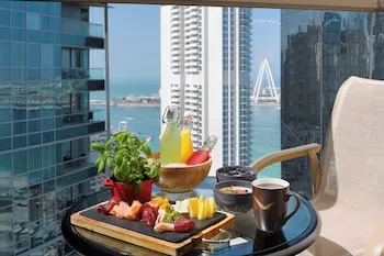 Mövenpick Hotel Jumeirah Beach