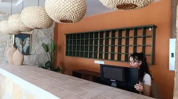 MC Beyaz Saray Otel