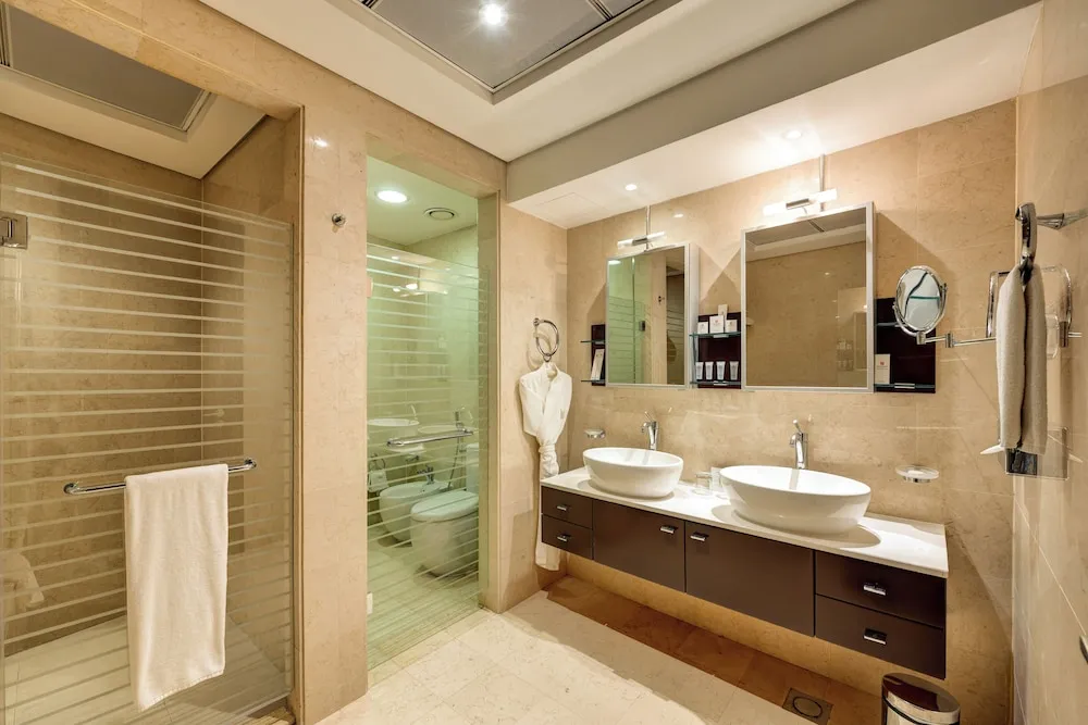 Çatı Katı Süiti (Penthouse)