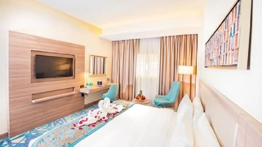 Deluxe King Non Smoking Room