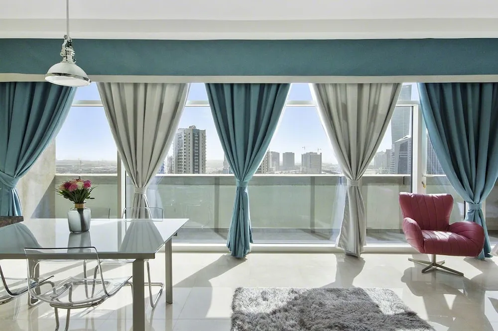 Bespoke Residences -Bay Square Studio Creek View