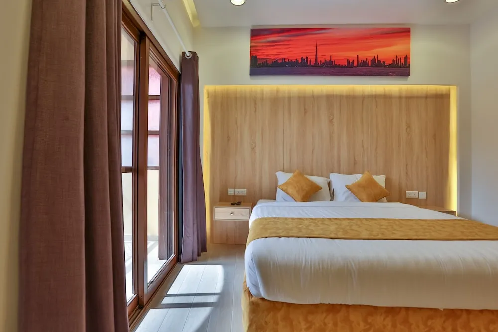 Standard Tek Büyük Yataklı Oda