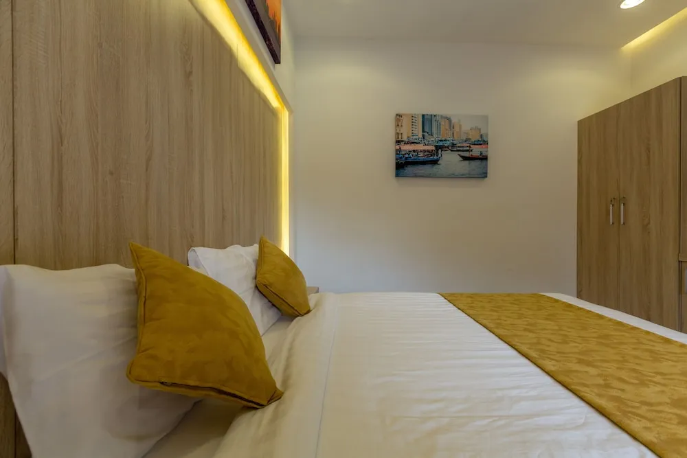 Standard Tek Büyük Yataklı Oda