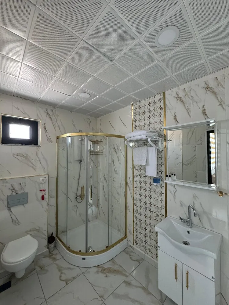 Luxury Süit, Balkon, Göl Manzaralı