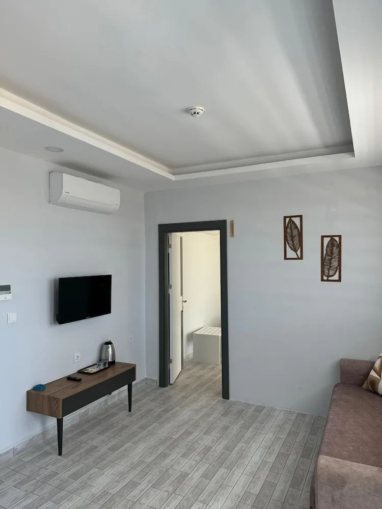 Luxury Süit, Balkon, Göl Manzaralı