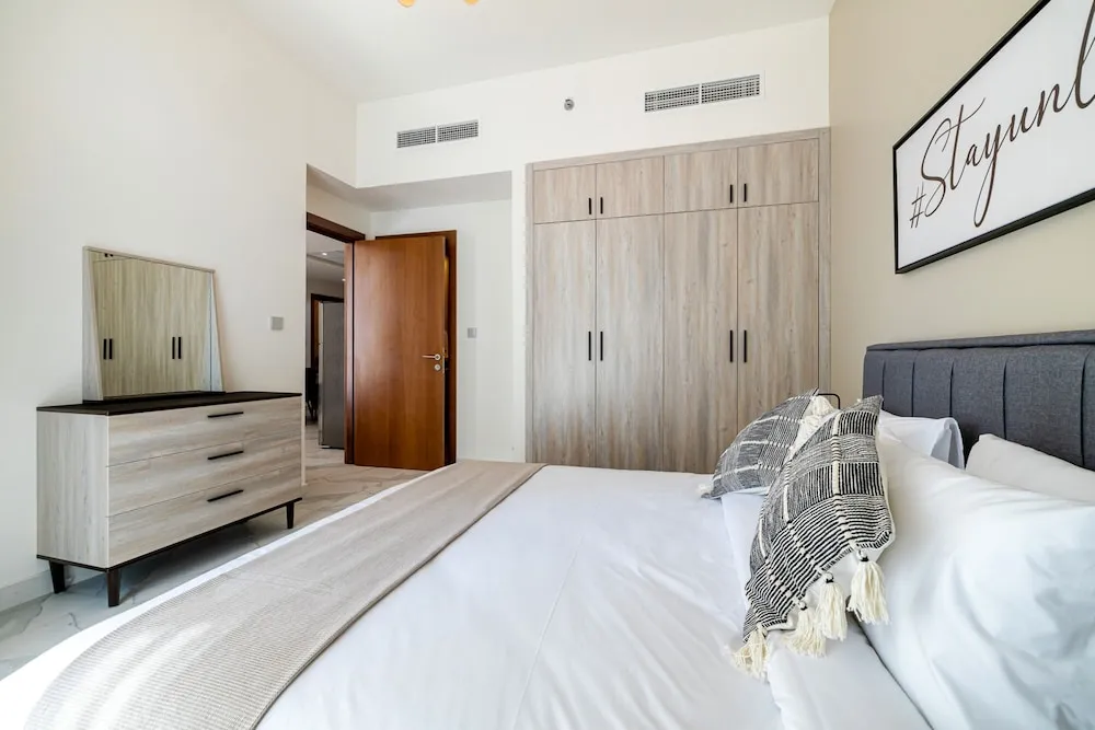 One Bedroom family apartment with Burj Khalifa View