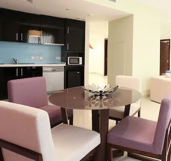 Ramada Hotel and Suites by Wyndham Dubai JBR