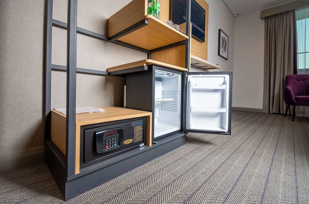 Family Oda, Birden Çok Yatak, Sigara İçilmez (NewStyle-Free DXB Shuttle 30min T3&T1)