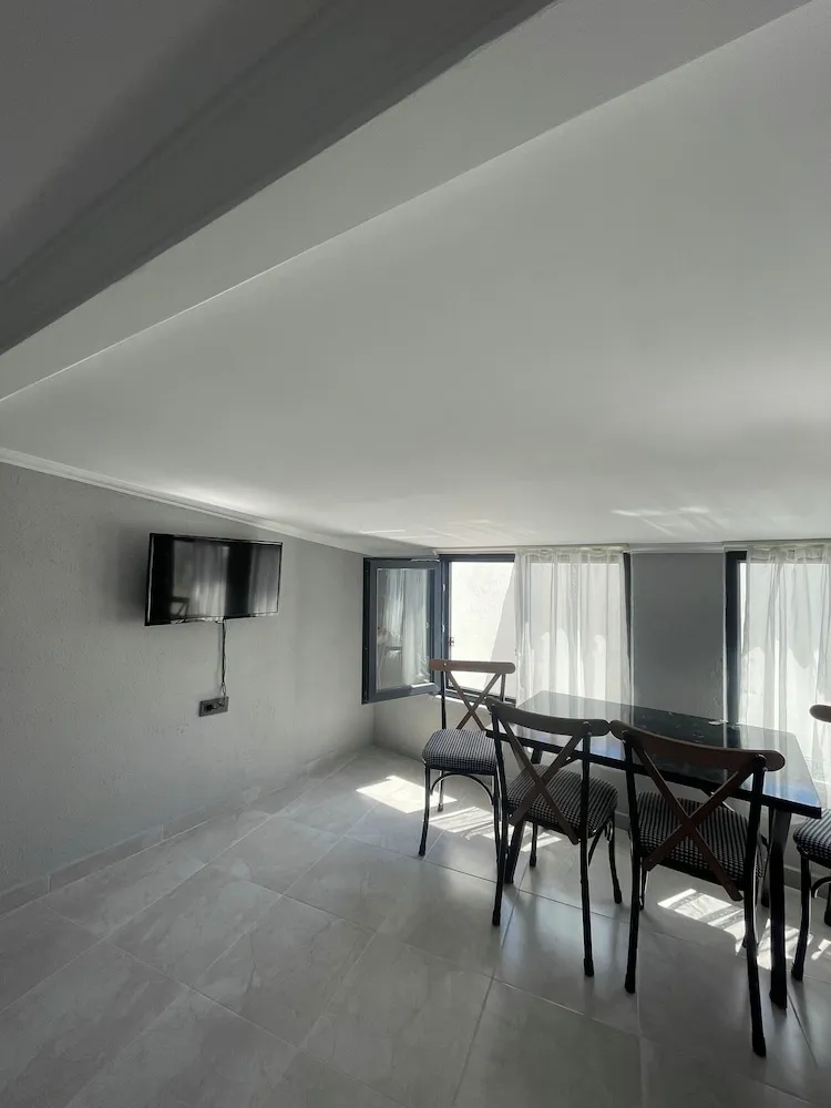 Classic Çatı Katı (Loft)