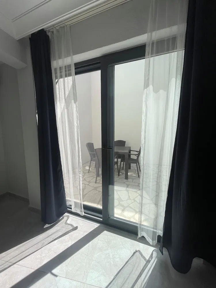 Standard Oda, Veranda