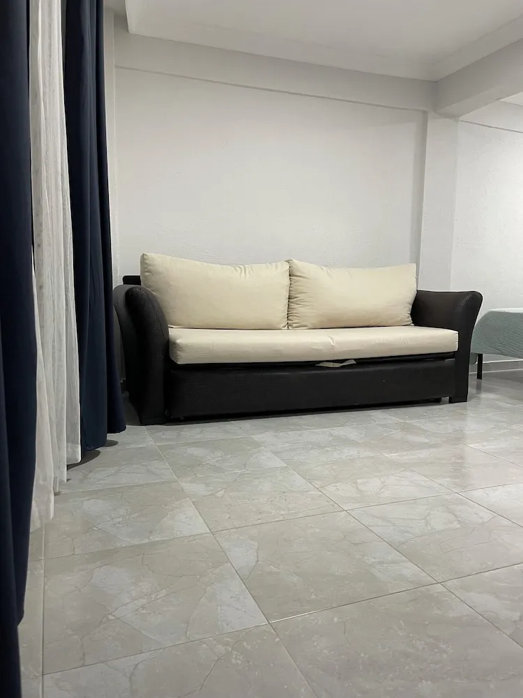 Standard Oda, Veranda